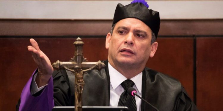 Diputado PLD rechaza juicio político contra presidente SCJ