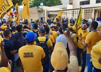 CNTD censura amenaza grupo demanda 30% ahorros AFP