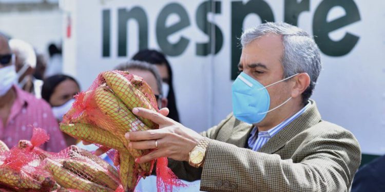 Inespre lleva alimentos a bajos costos sectores GSD