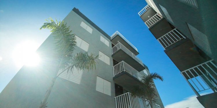 Gobierno entrega 72 apartamentos a familias cañada Los Platanitos