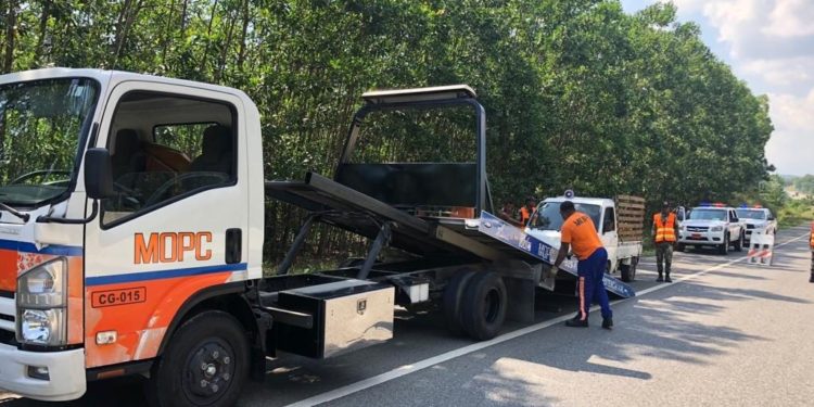 Obras Públicas asiste más de 11 mil conductores