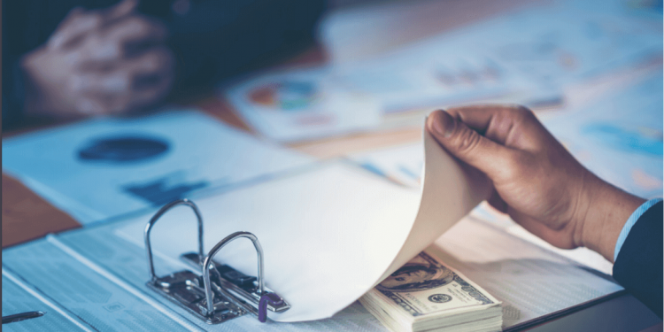 Reflexiones en el cambio: El círculo vicioso de la corrupción