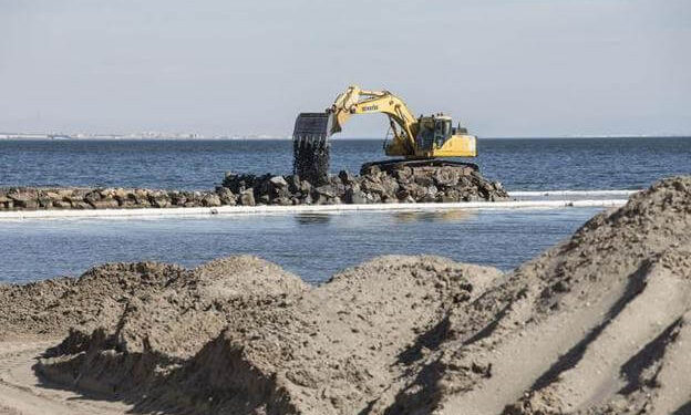 Presidente da primer picazo construcción espigón puerto de Puerto Plata