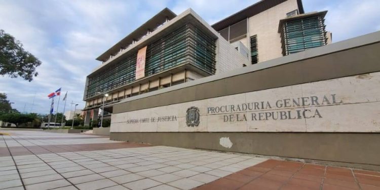 Fiscales comunitarios DN realizan jornada orientación sobre coronavirus
