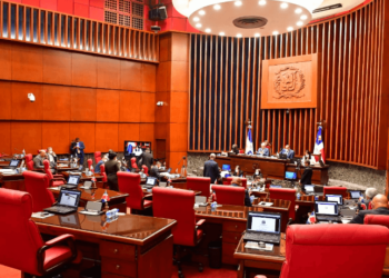 Senado modifica Ley 340-06, sobre Compras y Contrataciones