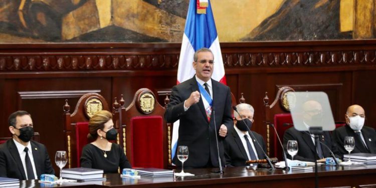 Abinader: «Ya no hay impunidad y todo el que la hace la paga»