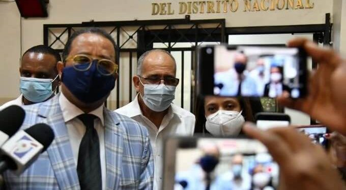 Este lunes tribunal conocerá medida coerción a Leonardo Faña
