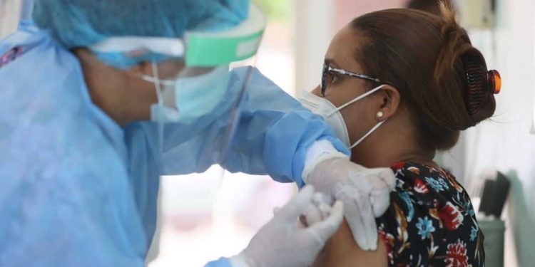 RD entre cuatro países del continente Americano vacunará su población en 2021