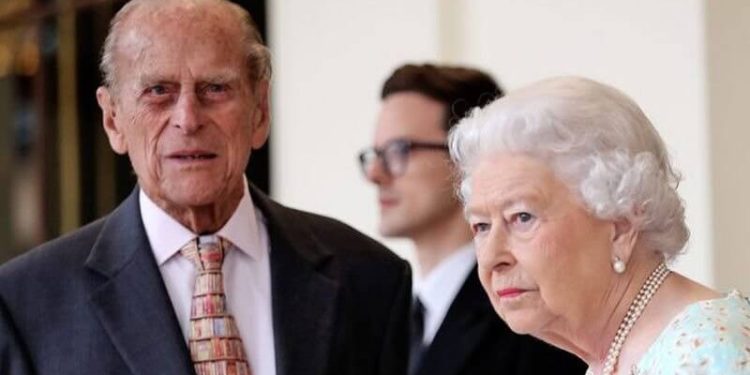 Inglaterra: Muere esposo de la reina Isabel II