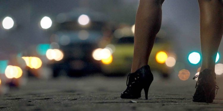 Reflexiones en el cambio: El secretismo del trabajo sexual