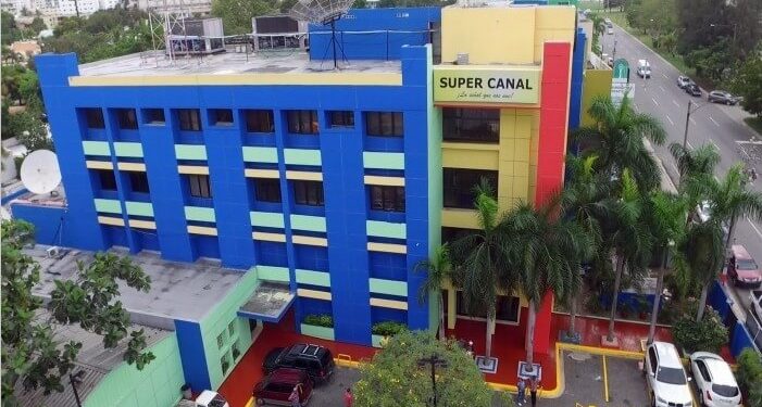 Grupo Supercanal celebra más de dos décadas de transmisión ininterrumpida