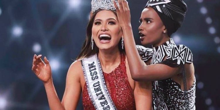Representante de México se corona Miss Universo