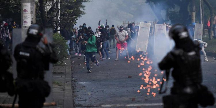 Colombia: Seis muertos durante protestas contra Gobierno