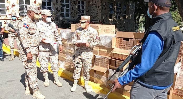 CESFRONT incauta 480 mil unidades de cigarrillos durante enfrentamiento en Dajabón