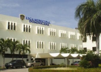 Liga Municipal transfiere recursos a alcaldías para compra camiones compactadores