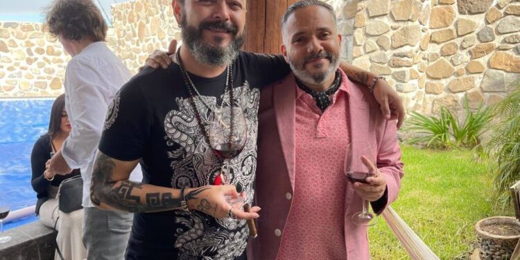 Pavel Núñez y Santiago Cruz promocionan “El Gato Andaluz”