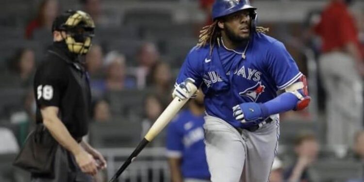 Vladimir Guerrero Jr., conecta jonrón 43 de la temporada