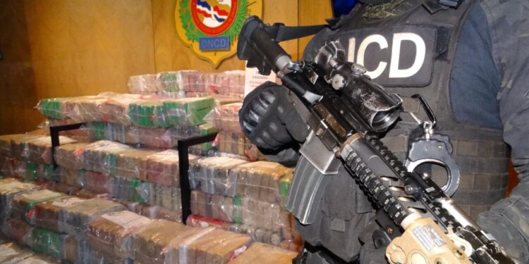 Ocupan 978 paquetes cocaína en Caucedo