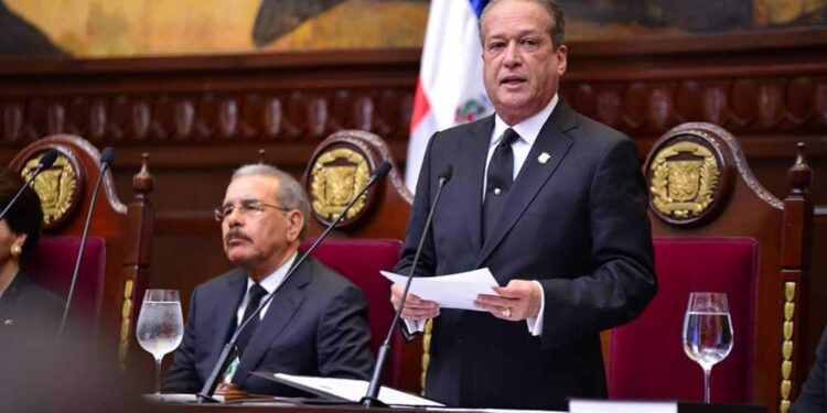 Abinader define a Reinaldo: «Hombre decente en el trato y firme en sus ideas»
