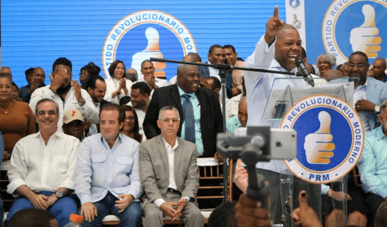 Director Inposdom pide licencia por investigación