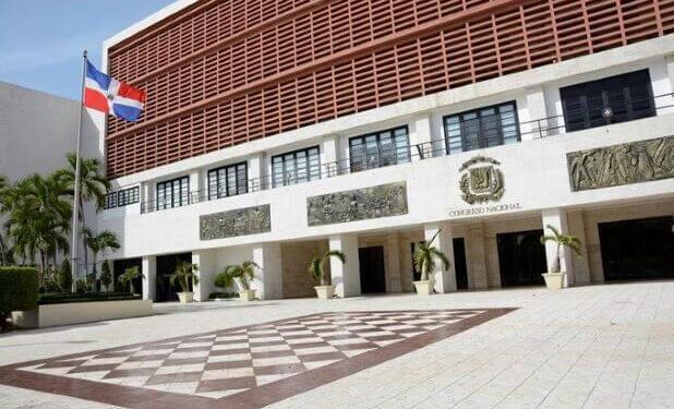 Desapodera comisión especial estudiaba proyecto autoriza entrega 30% AFP