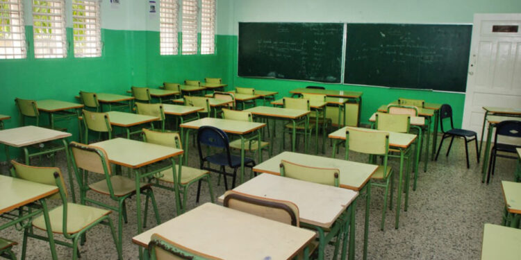 FINJUS exhorta ADP reconsiderar llamado no asistir a clases
