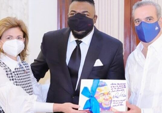 Abinader a David Ortiz: «Eres un gran orgullo dominicano”