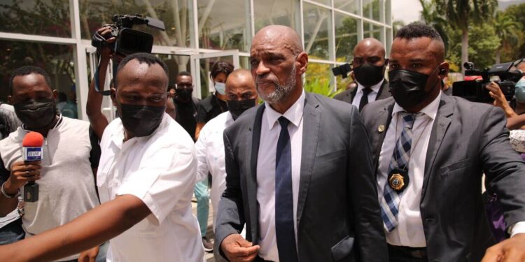 Un muerto en atentado contra primer ministro haitiano