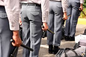 Director policial instruye sobre el correcto uso de la fuerza