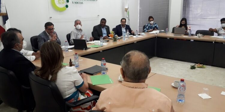 Fuerza del Pueblo se retira mesa discusión CES