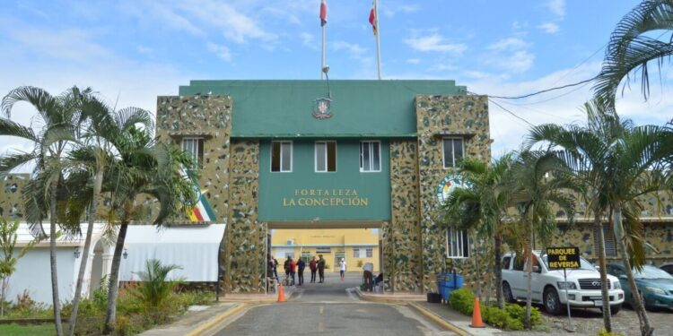Investigan muerte reo a mano de otro cárcel La Vega