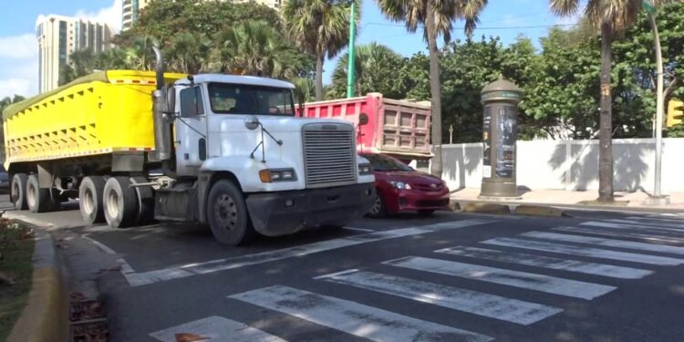 FENATRADO abre escuela formará camioneros
