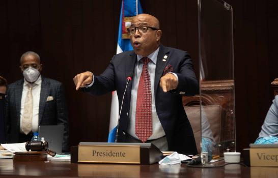 Pacheco: «El proyecto de ley tasa cero busca proteger al consumidor»