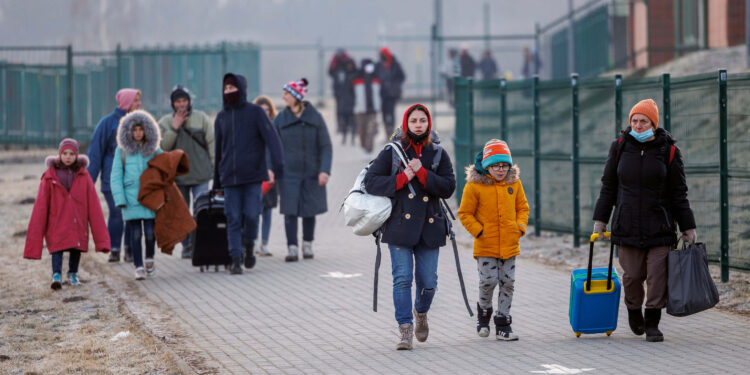 Polonia acoge más de 3 millones refugiados ucranianos