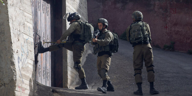 Justicia israelí ordena desalojar 1,300 familias palestinas de sus casas