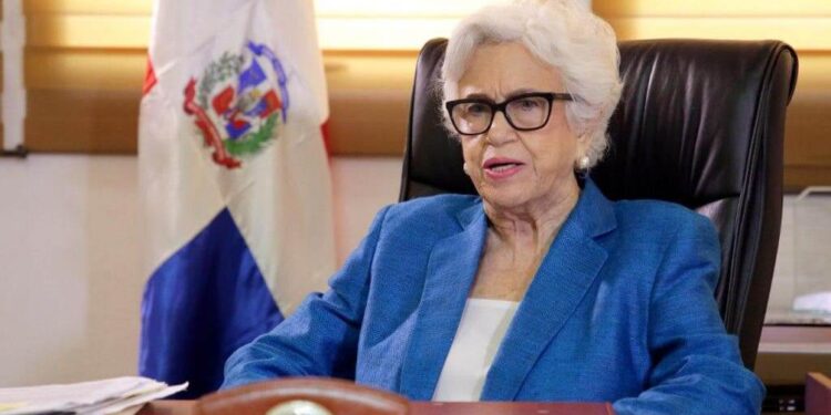 Ética e Integridad juramenta comisiones