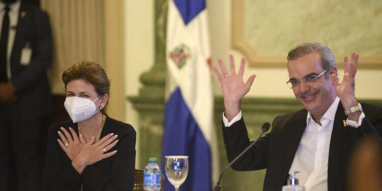 Vicepresidenta Raquel Peña se encargará de Medio Ambiente