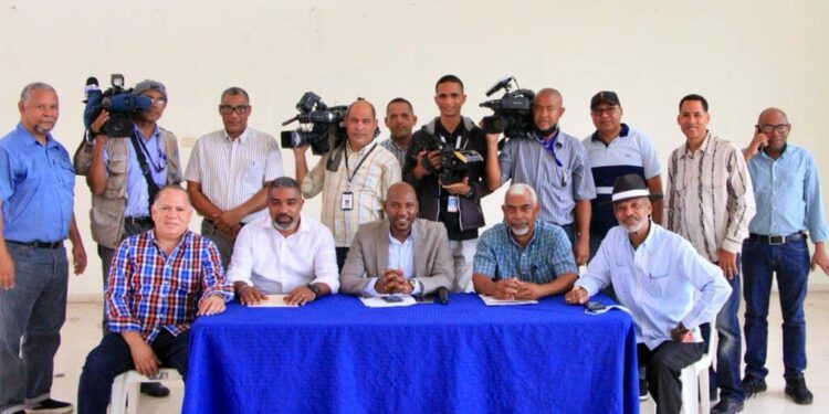 Camarógrafos denuncian fueron excluidos pensiones otorgó Poder Ejecutivo