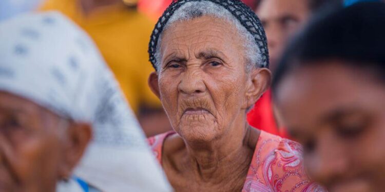 Tarjetas Superate llegan a familias pobres de Jimaní