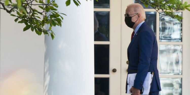 EEUU: Biden vuelve a dar positivo al covid-19
