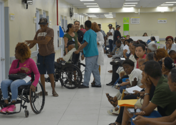 Abinader: «El gobierno trabaja para darles salud a todos los dominicanos»