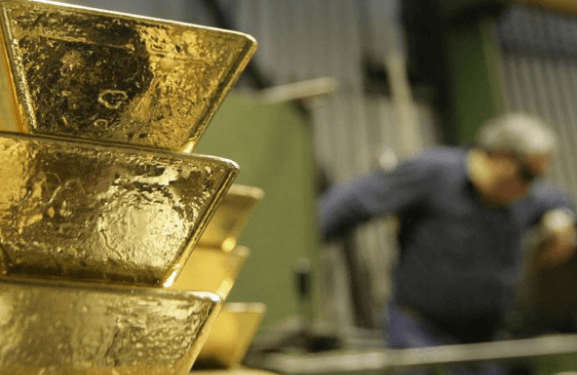 UE aprueba embargo importación oro ruso