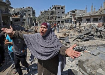 Israelíes y palestinos pactan un alto al fuego
