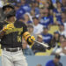 MLB suspende jugador dominicano por llevar celular en pleno juego