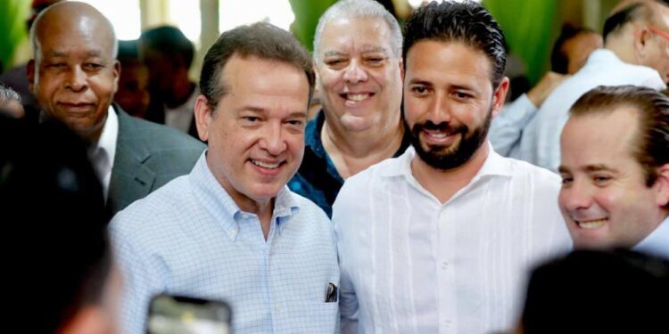 Paliza: Ito Bisonó ingresa a dar fuerzas al PRM