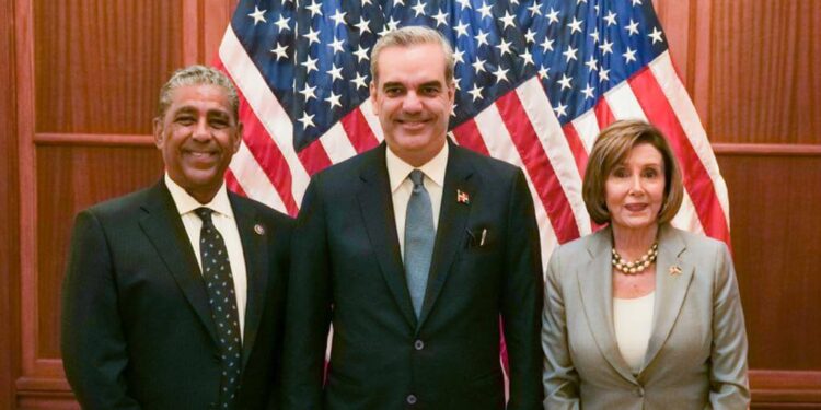 Abinader se reune con Nancy Pelosi