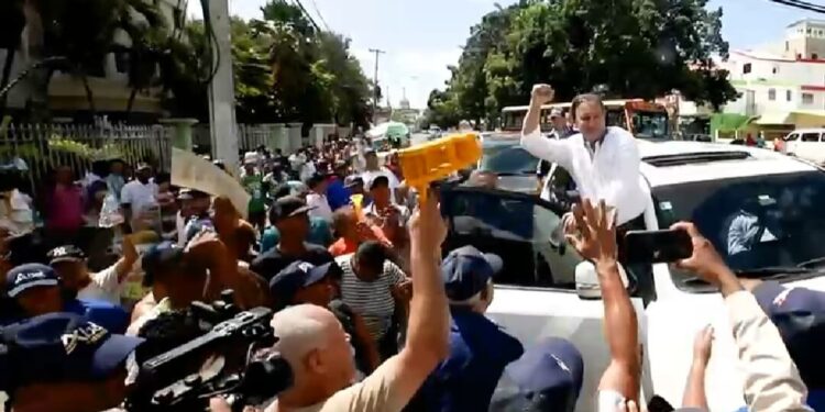 Abel Martínez llama militancia y sinpatizantes PLD participar en consulta