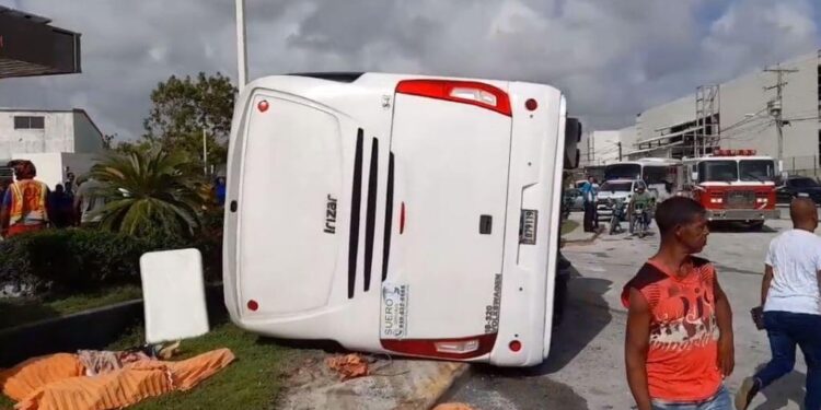 Intrant lamenta muerte turistas en accidente Bávaro