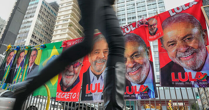 Brasil: Candidatos cierran campaña para elecciones presidenciales