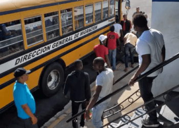 De 240 haitianos apresados, sólo uno portaba documentos legales